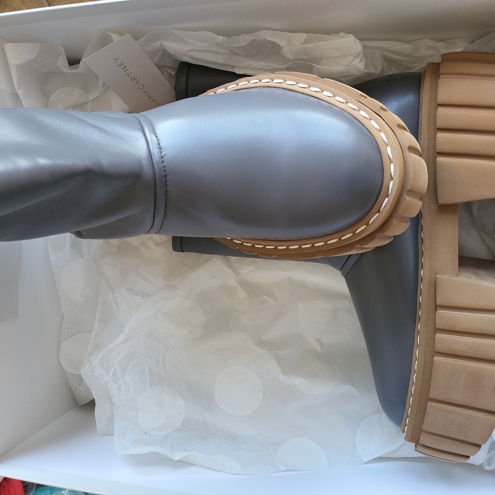 Stella McCartneyEmilie Matte Vegetarian Leather Boot..Color: LEAD.Sz: 10 nib - Picture 4 of 8